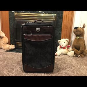 Brighton 22 Rolling Suitcase.